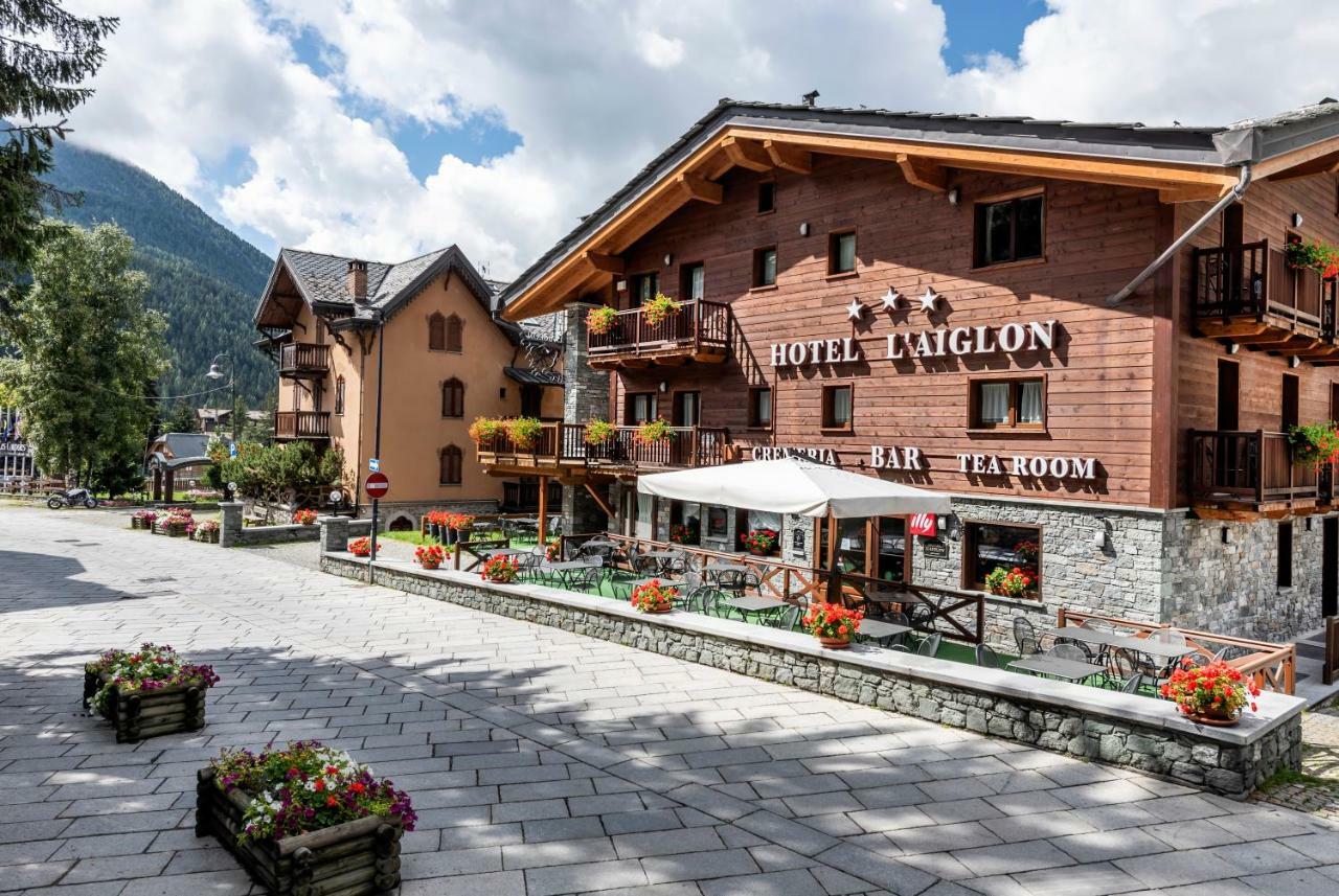 Hotel L' Aiglon Чамполук Екстериор снимка